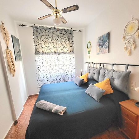 Apartamento Los Gases Torrevieja Luaran gambar